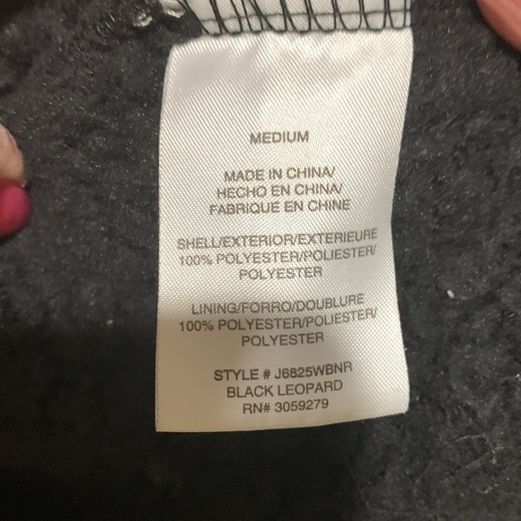 Thread & Supply Sherpa pullover - Picture 9 of 9